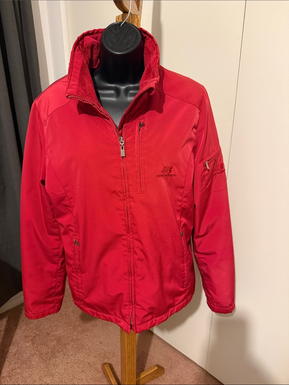 New Balance Wmn’s Softshell Jacket - Windbreaker Style